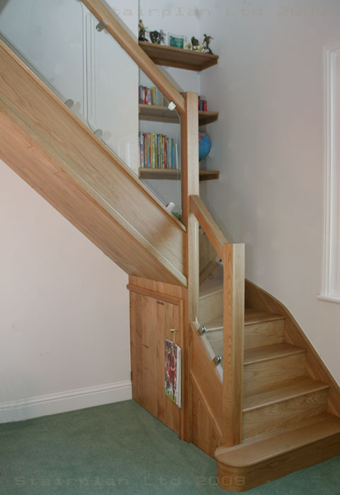 Oak Staircase with Vision Balustrade