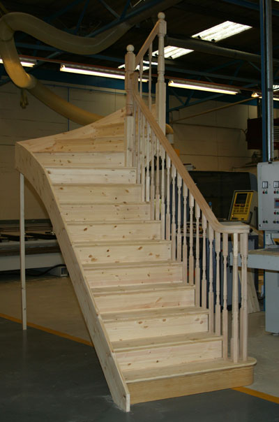 Pne cut string staircase